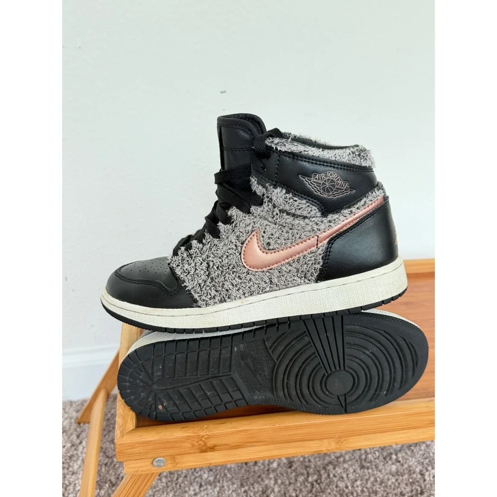 Air Jordan 1 Retro High GG Summer of High Black Bronze 332148-022 Size 4.5Y